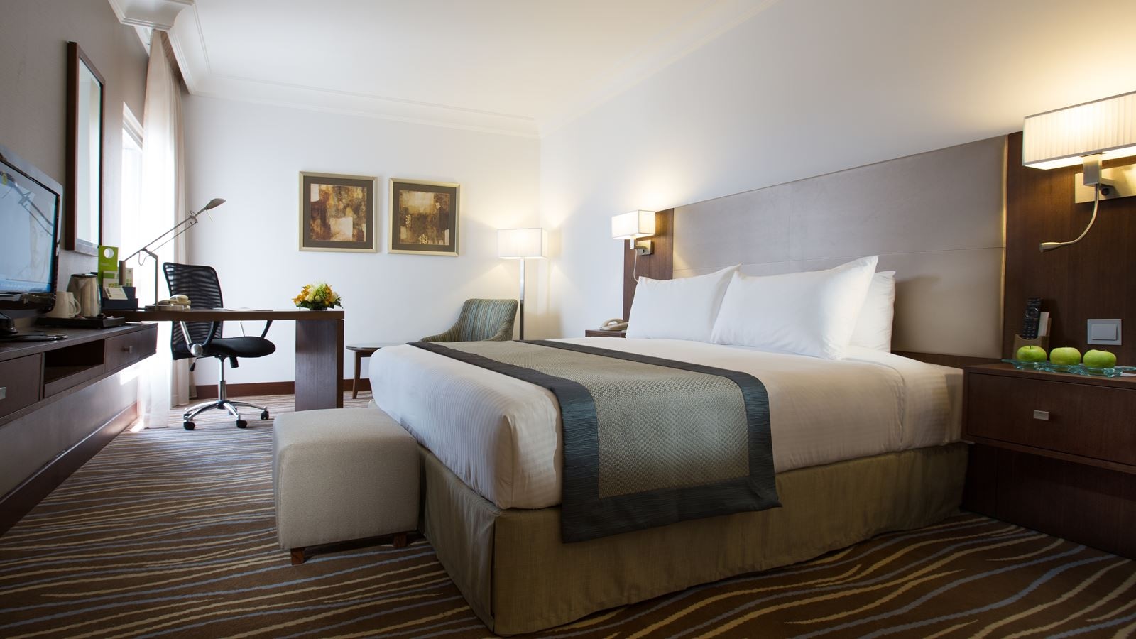 rooms-double-or-twin-deluxe-room
