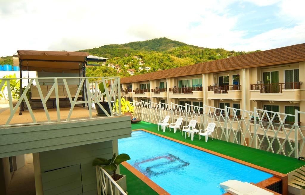 pools-outdoor-pool