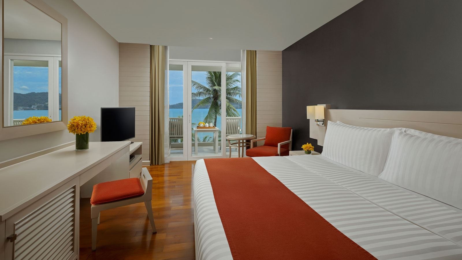 rooms-superior-balcony