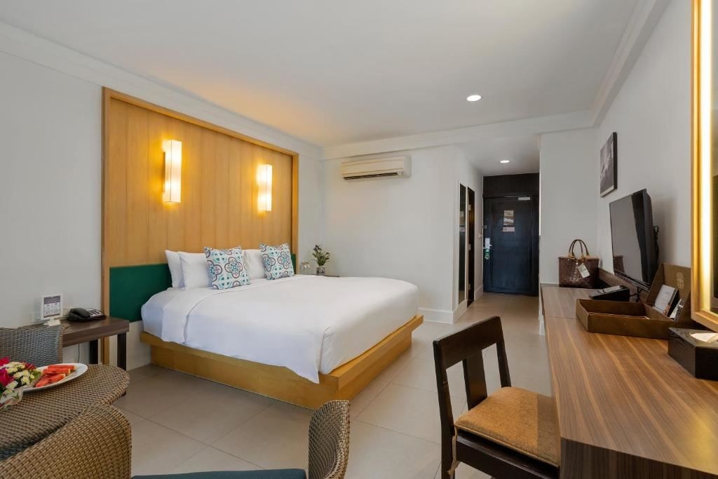 rooms-superior-room