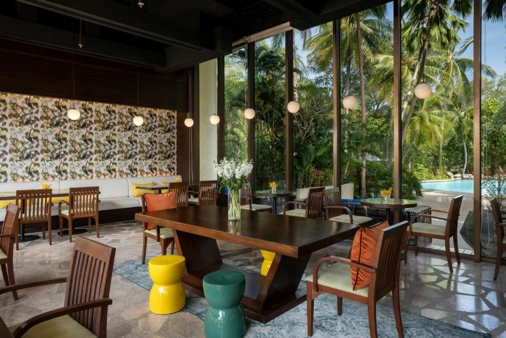 restaurants-restaurants
