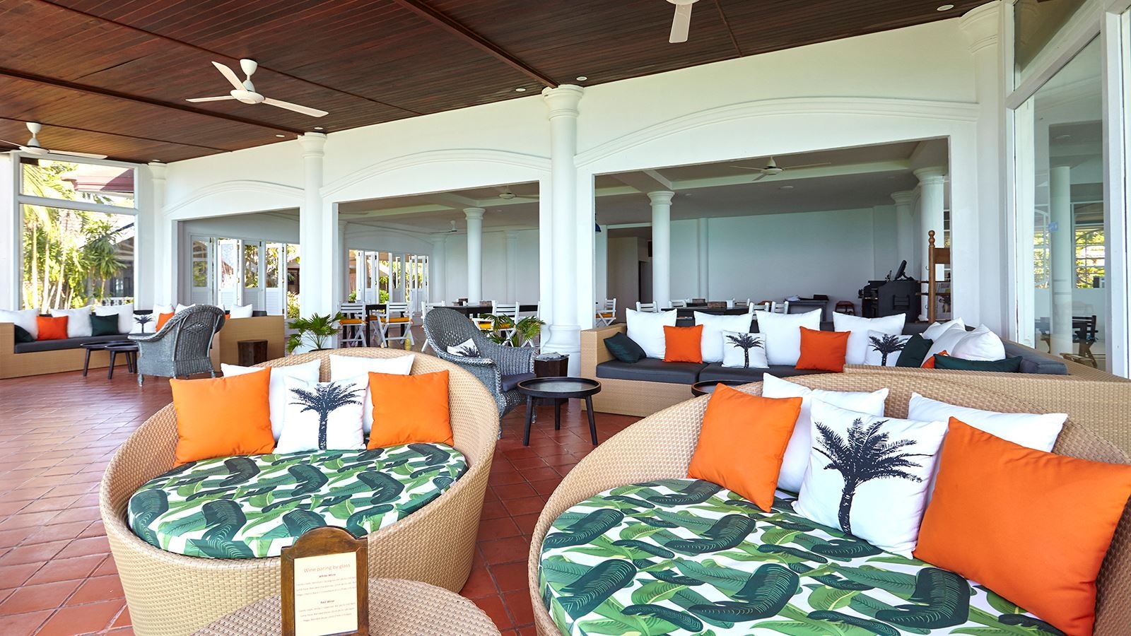 bars-beach-bar