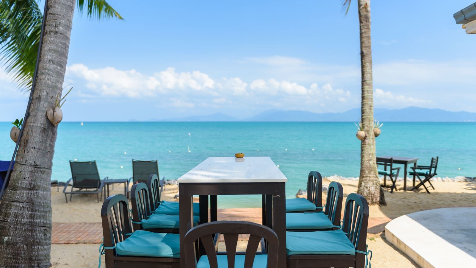 bars-beach-bar