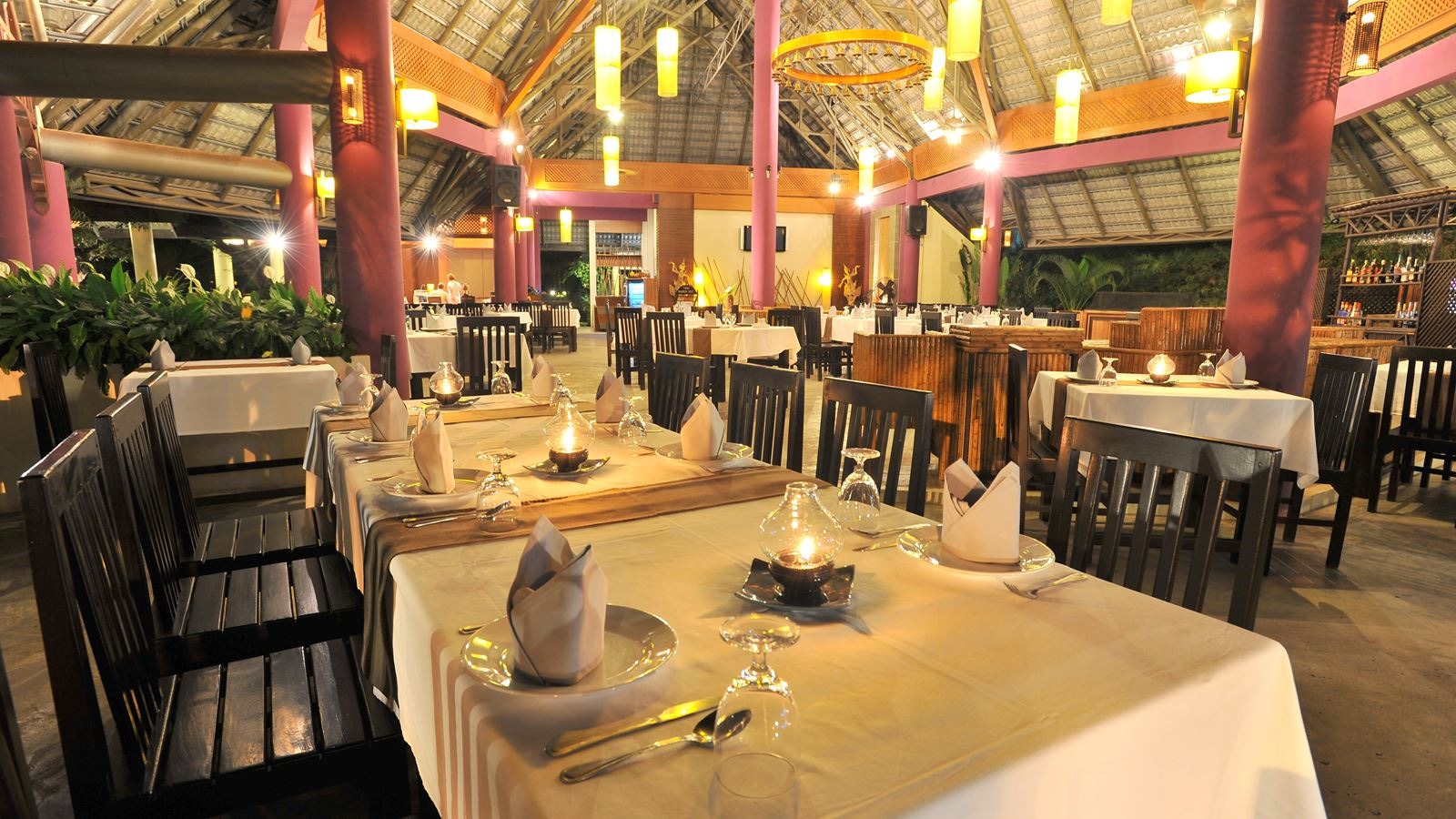 restaurants-karatee