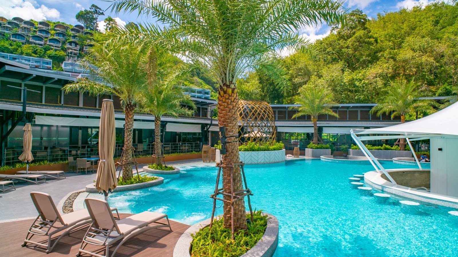 pools-outdoor-pool