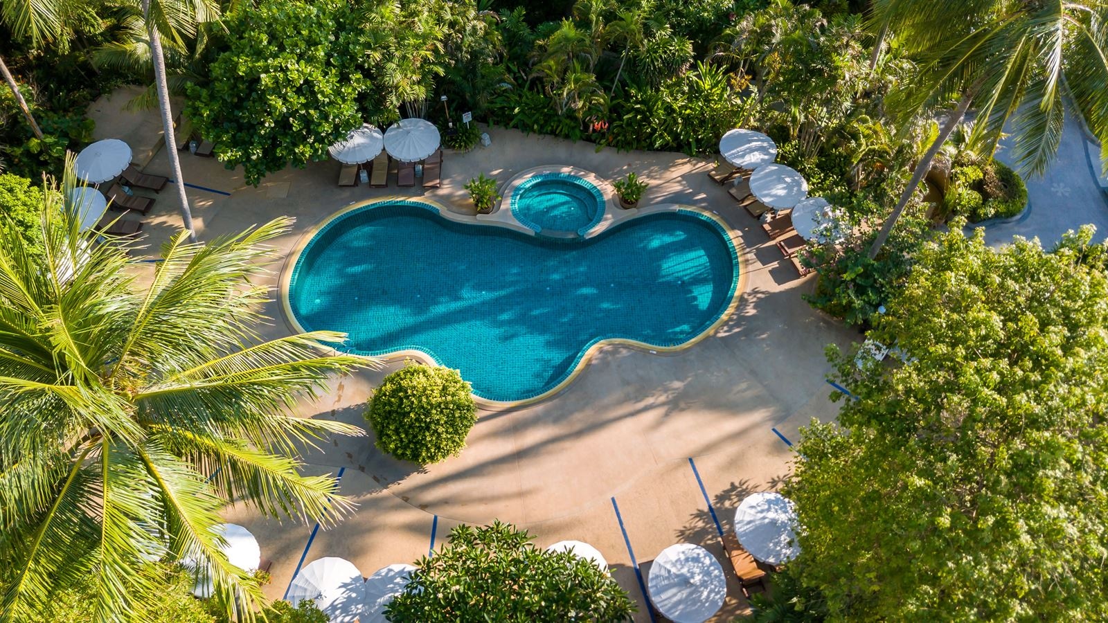 pools-outdoor-pool