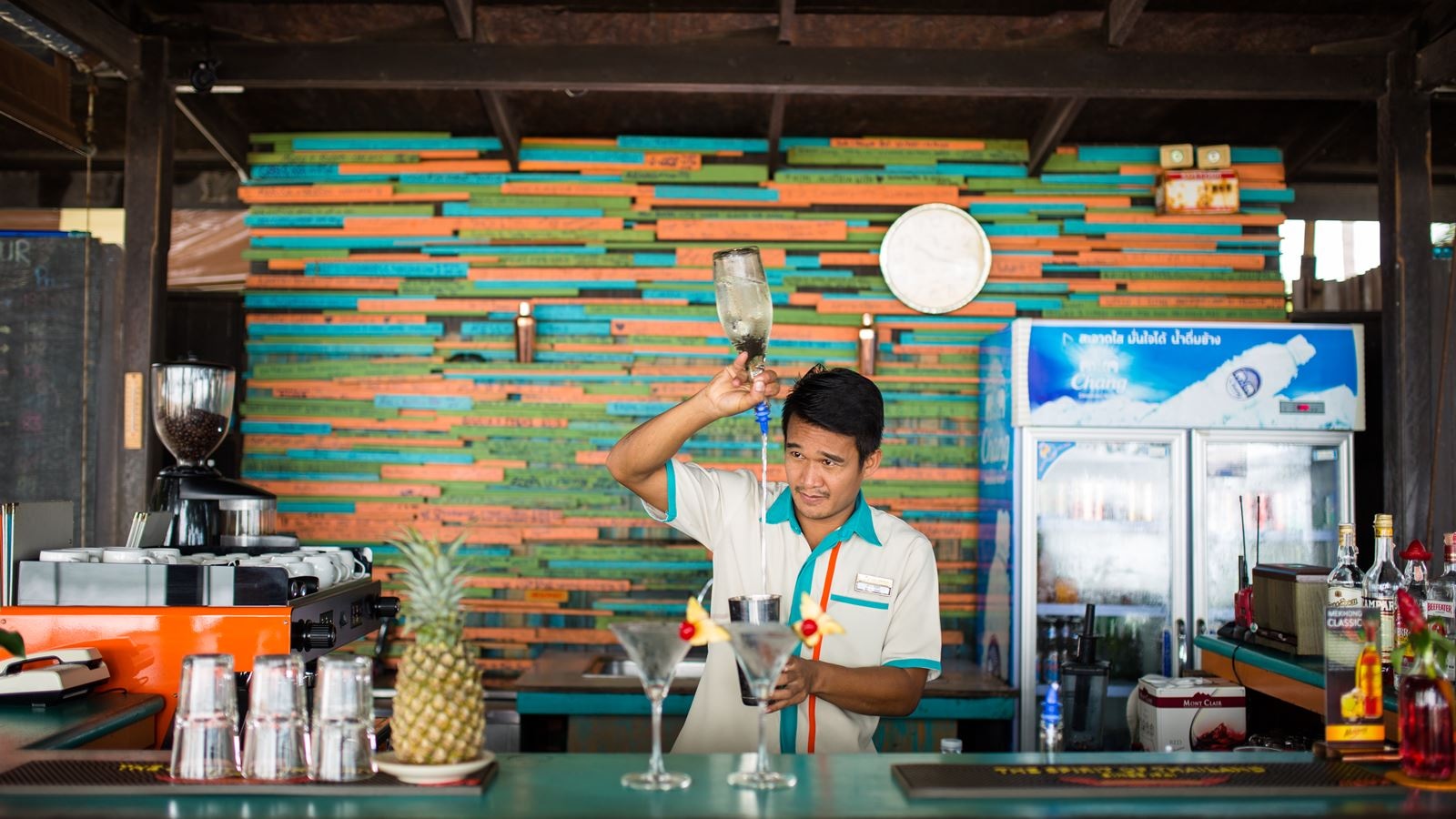 bars-beach-bar