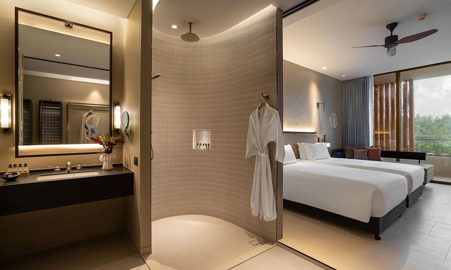 rooms-deluxe-room