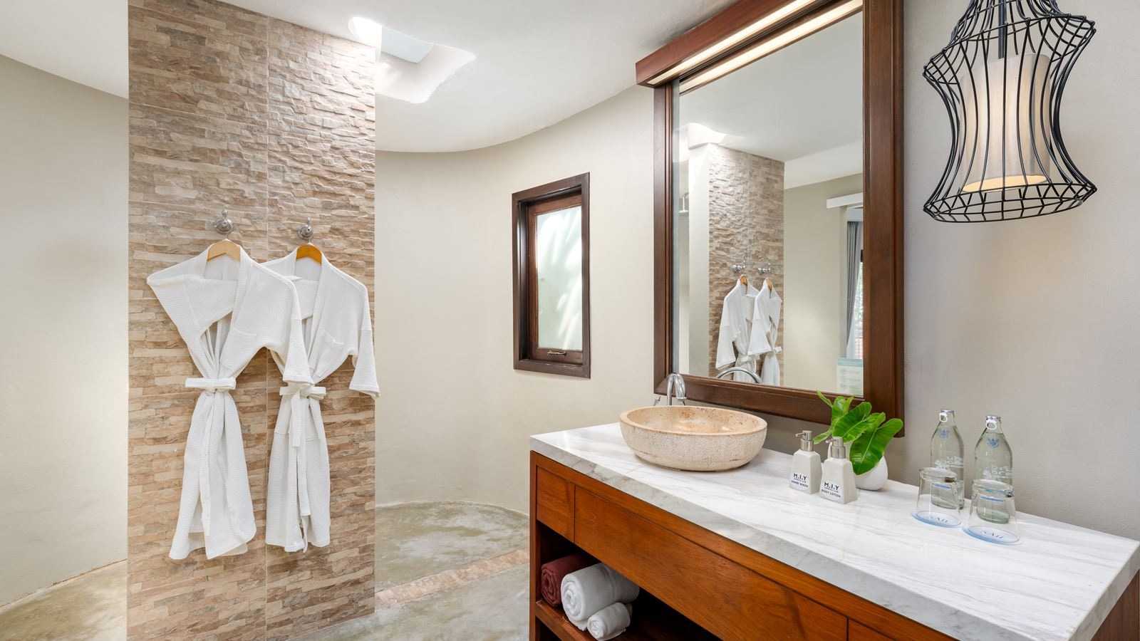 rooms-pool-villa