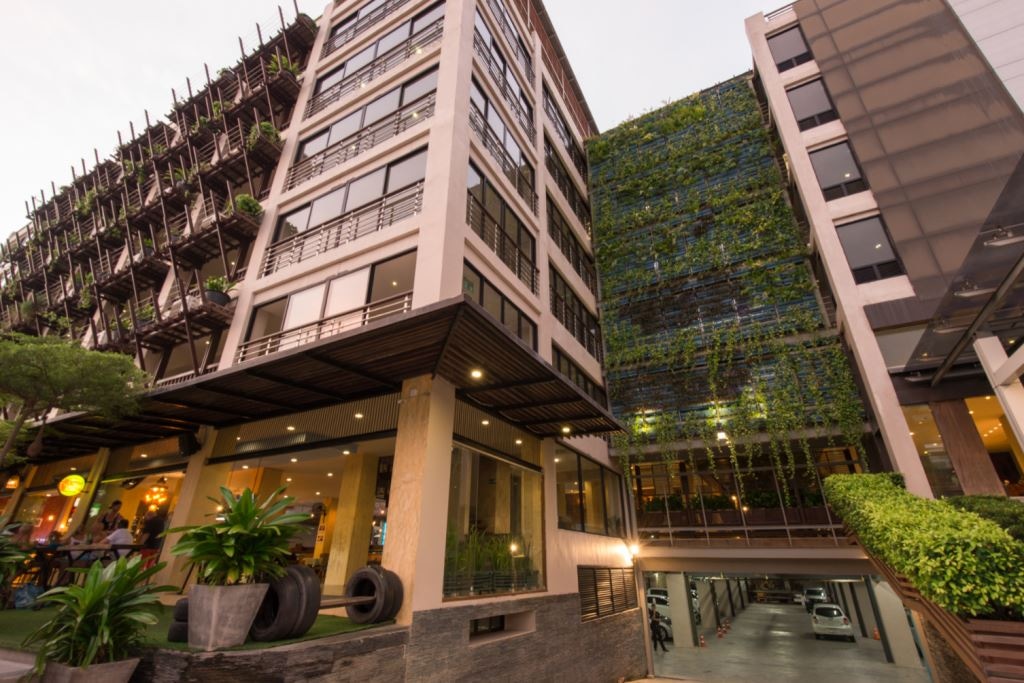 general-main-building