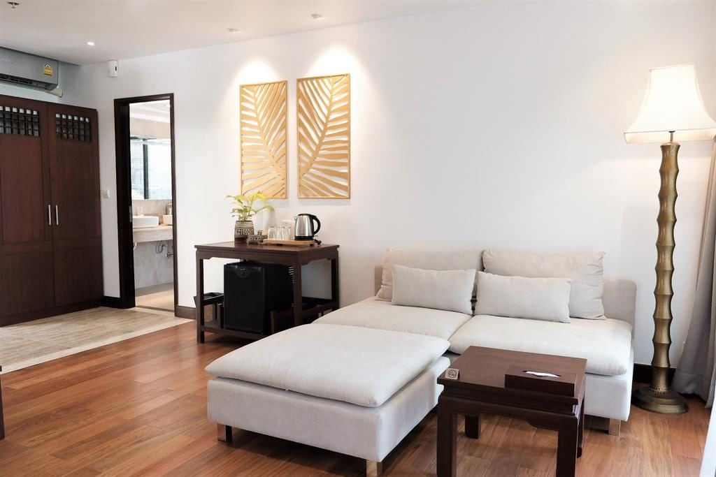 rooms-deluxe-beach-front