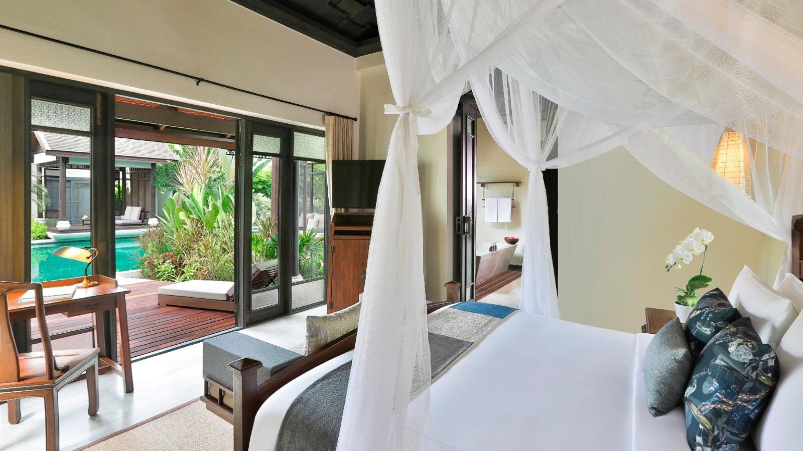 rooms-anantara-pool-access-villa