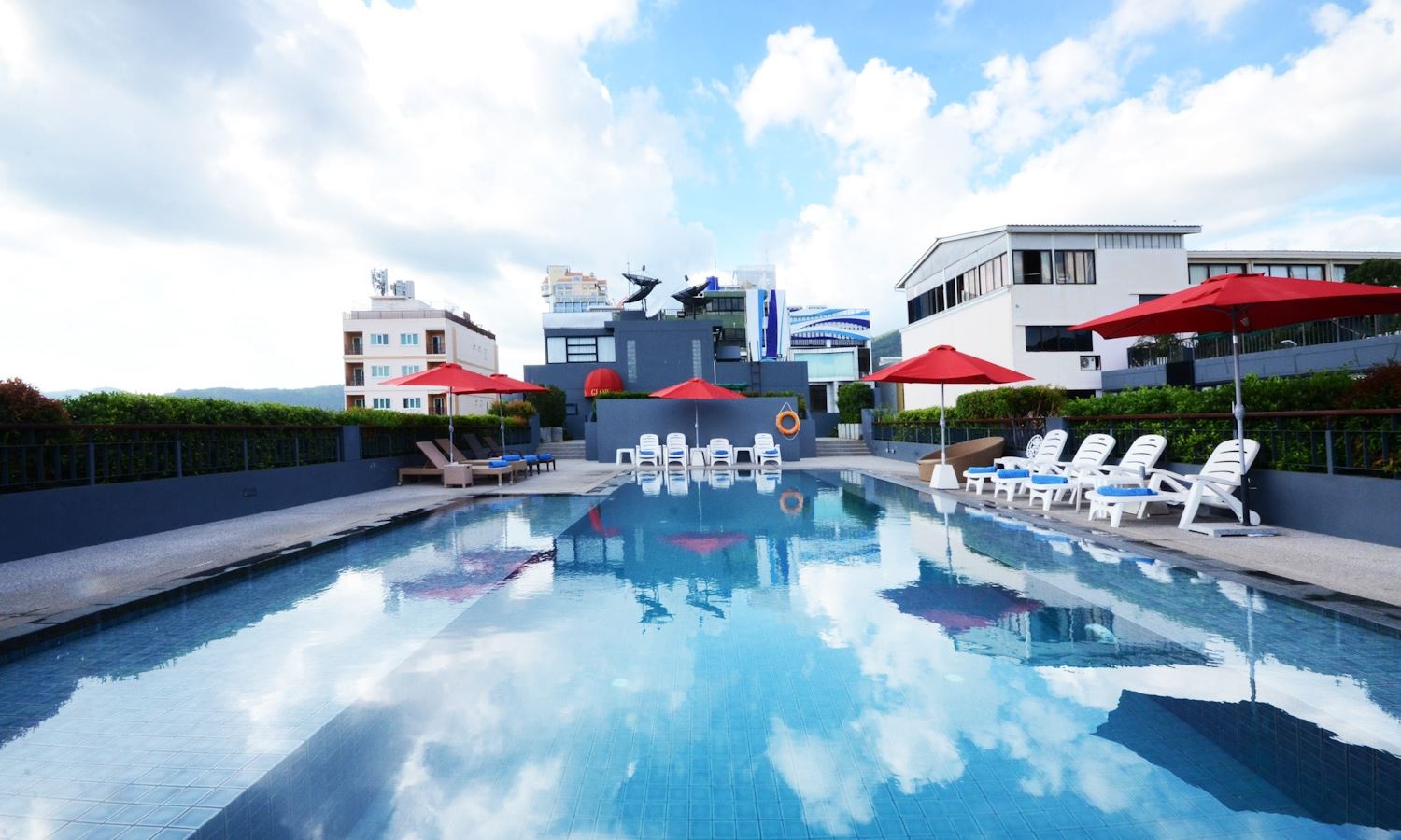pools-outdoor-pool