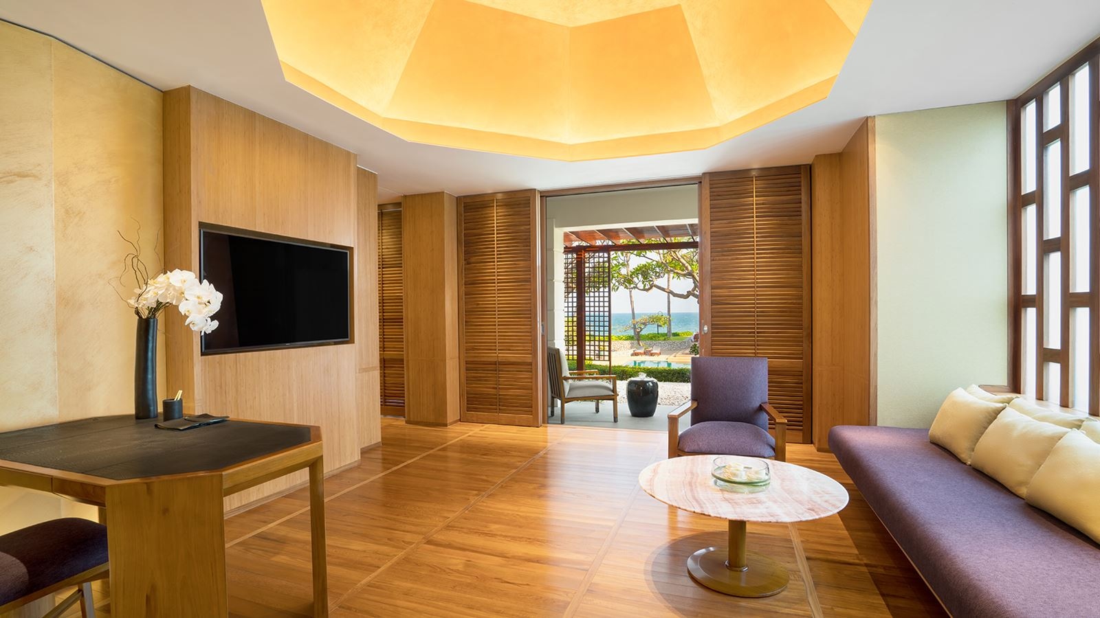 rooms-golden-bo