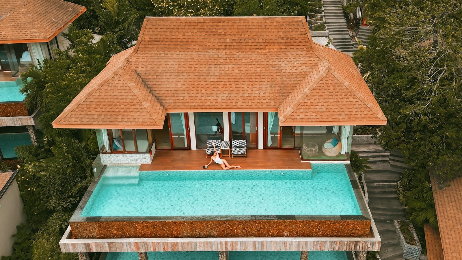 rooms-sky-pool-villa