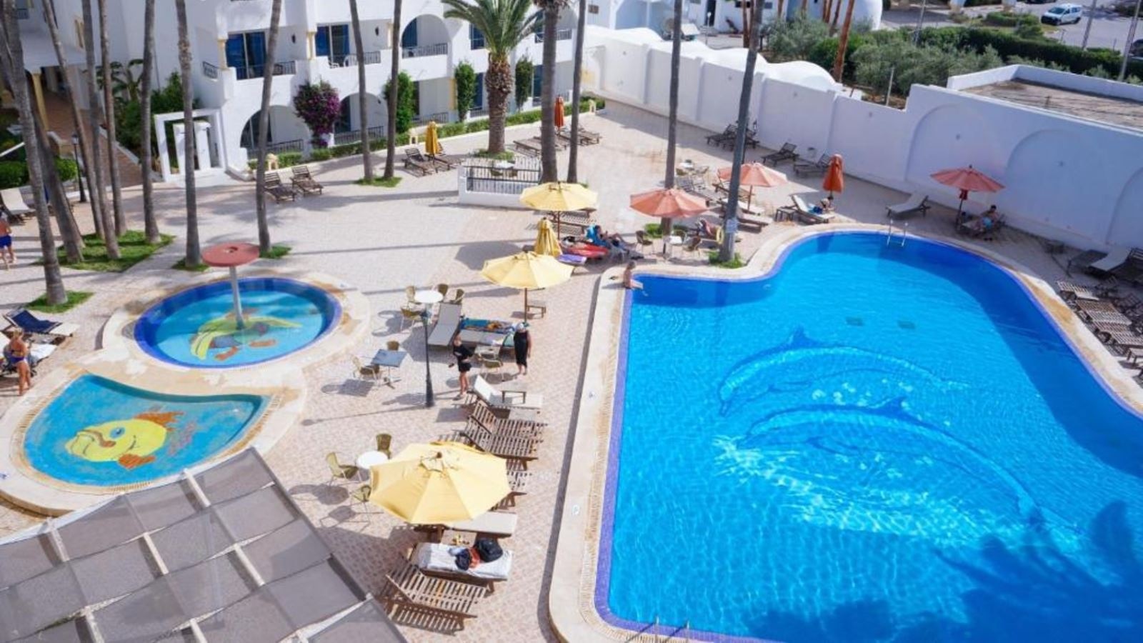 pools-outdoor-pool