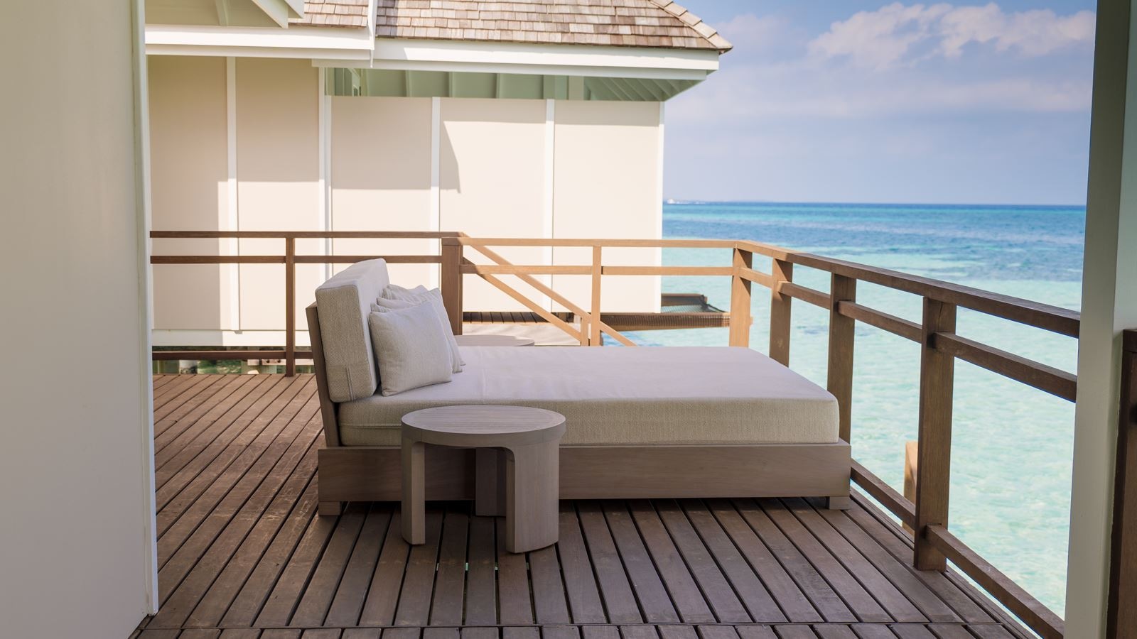 rooms-water-villa