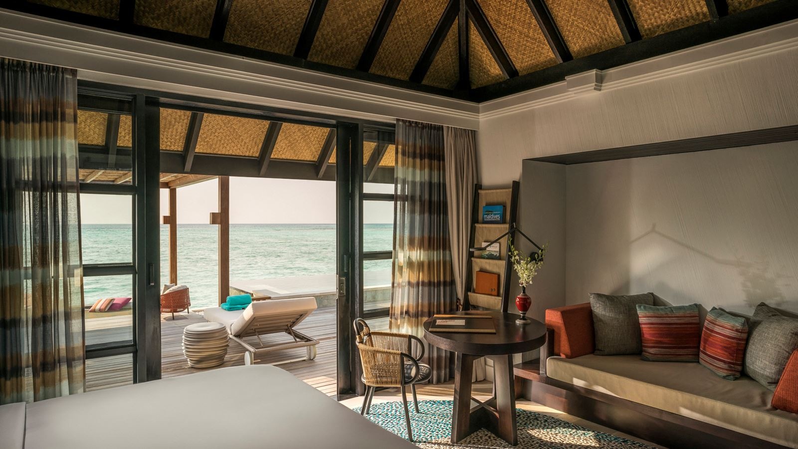 rooms-three-bedroom-water-suite-with-pool