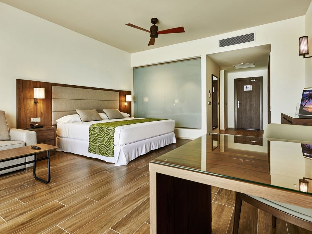 rooms-junior-suite