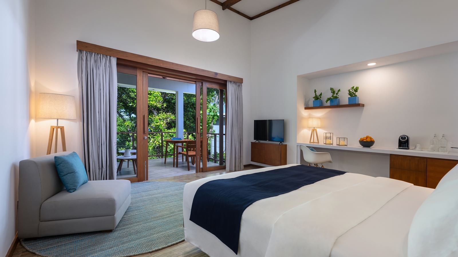 rooms-sunset-sky-suite