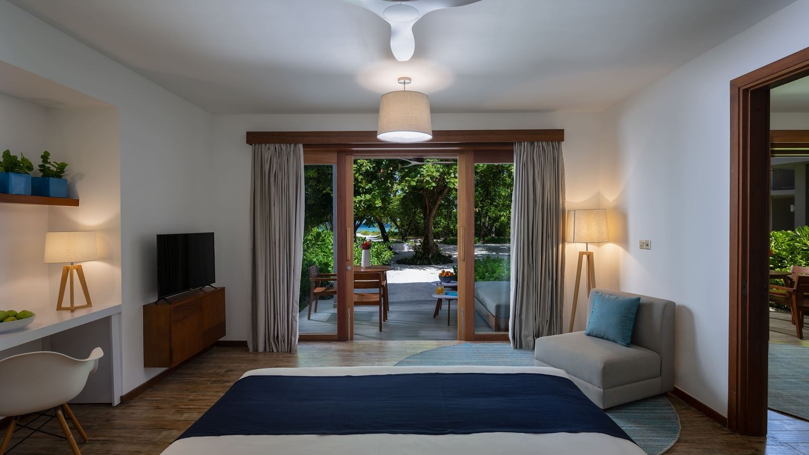 rooms-sunset-family-beach-suite