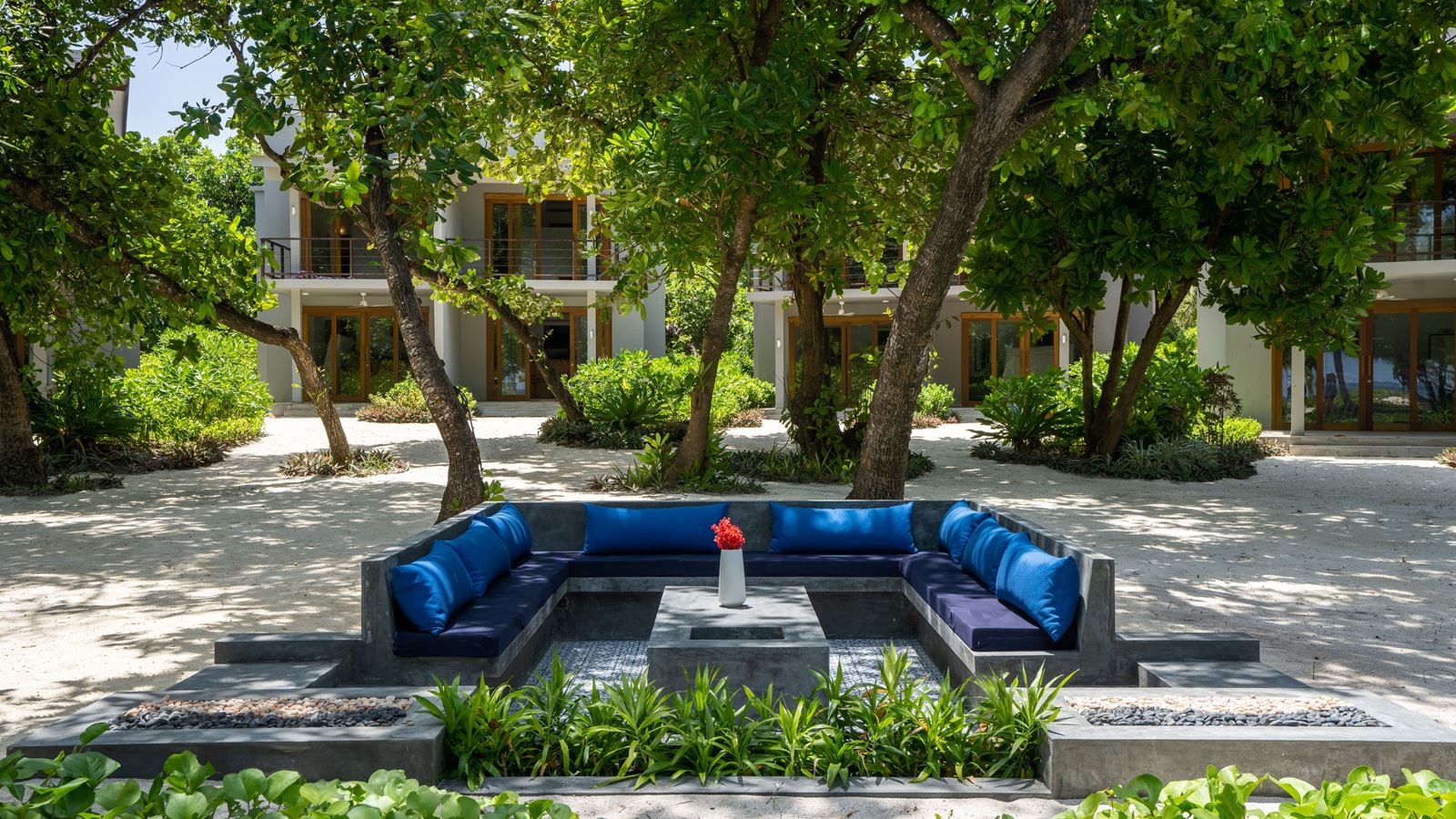 rooms-sunset-4bedroom-family-nest