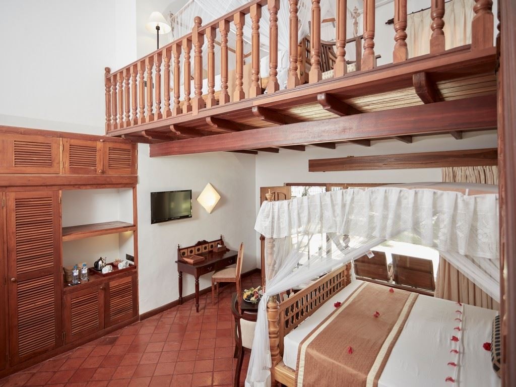 rooms-family-room