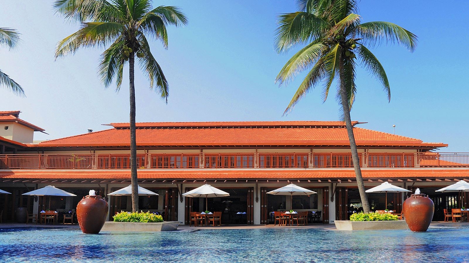 restaurants-cafe-indochine