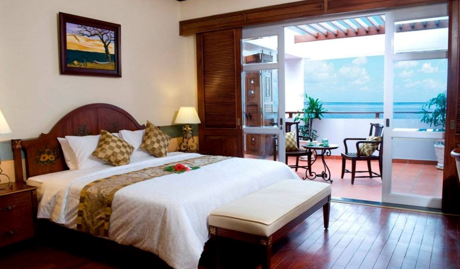 rooms-novela-suite-sea-view-child-without-extra-bed