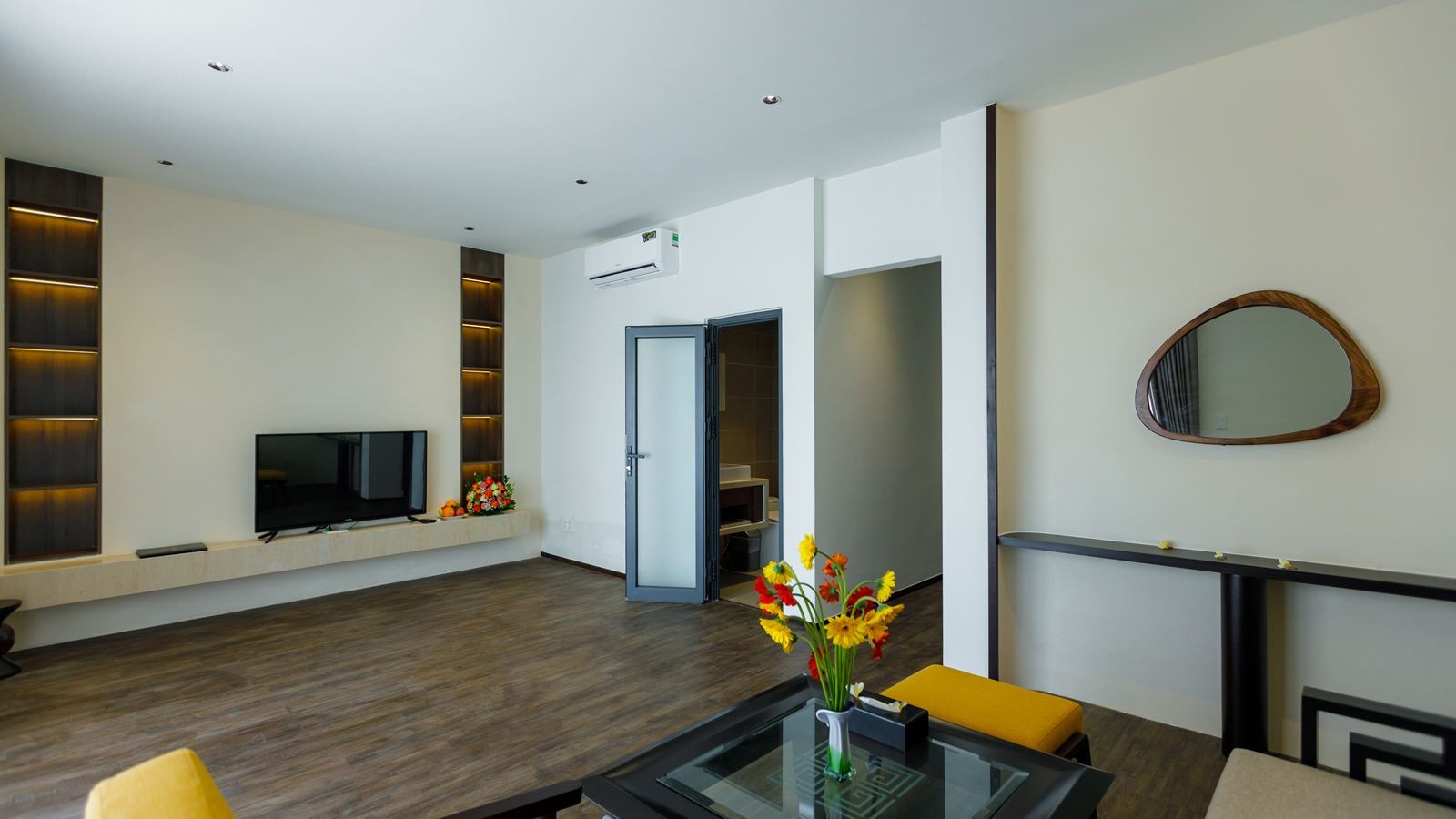 rooms-3bedroom-beachfront-executive-family-villa