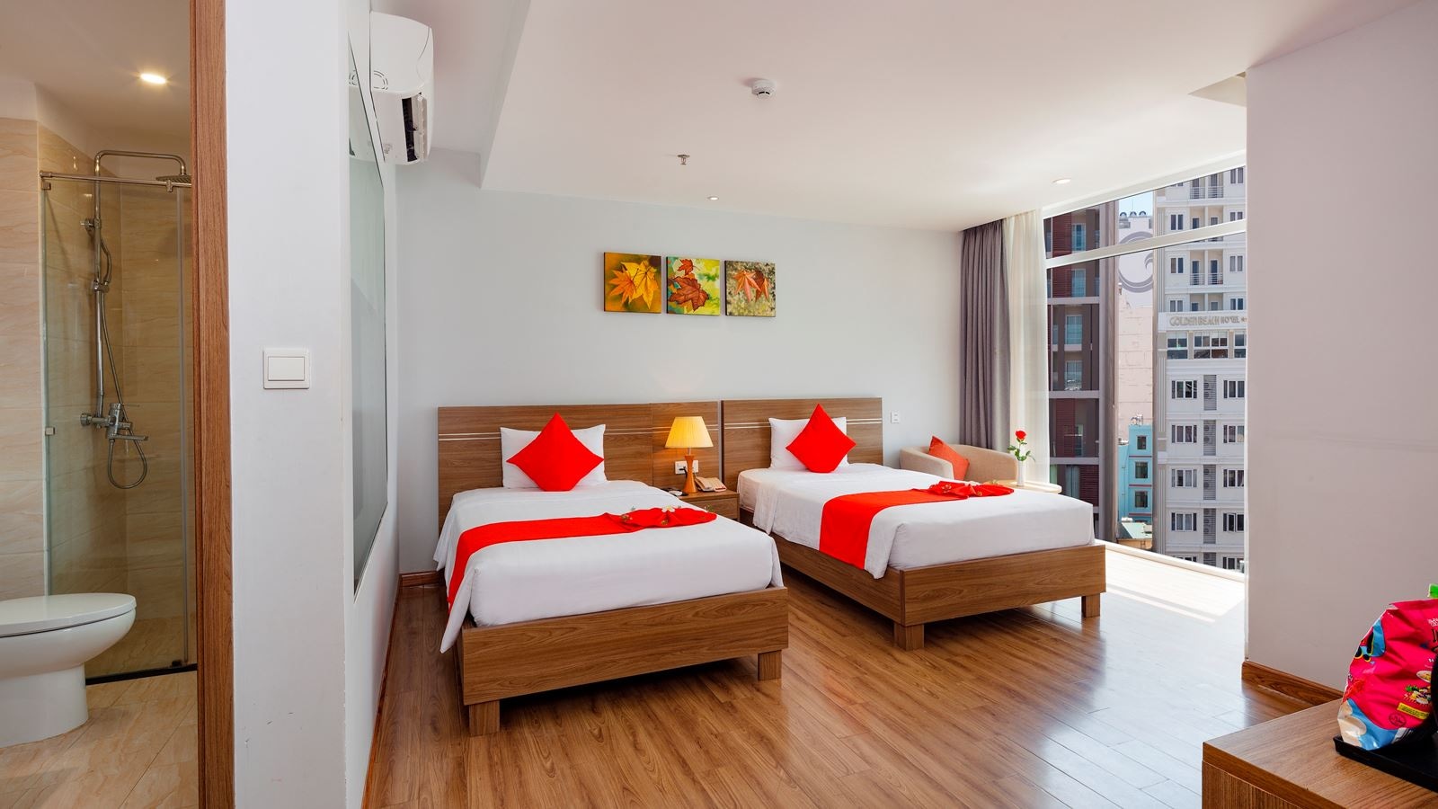 rooms-senior-deluxe-room