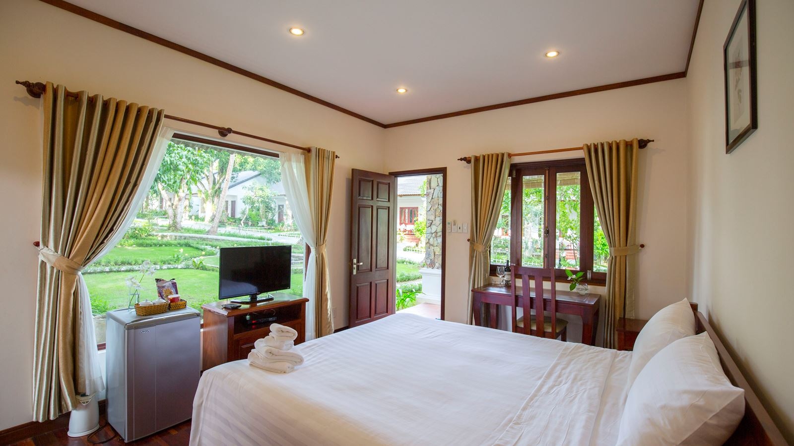 rooms-garden-retreat-twin