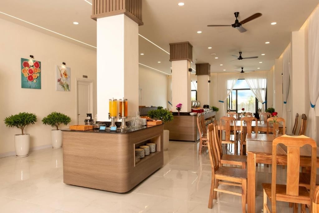 restaurants-restaurant