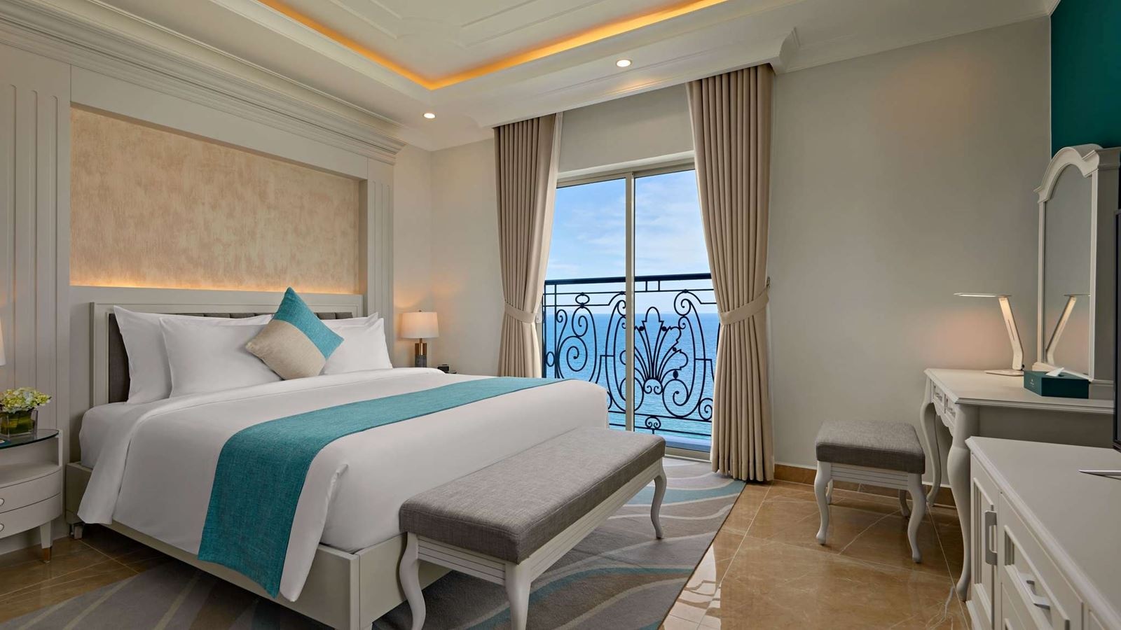 rooms-privilege-seaview