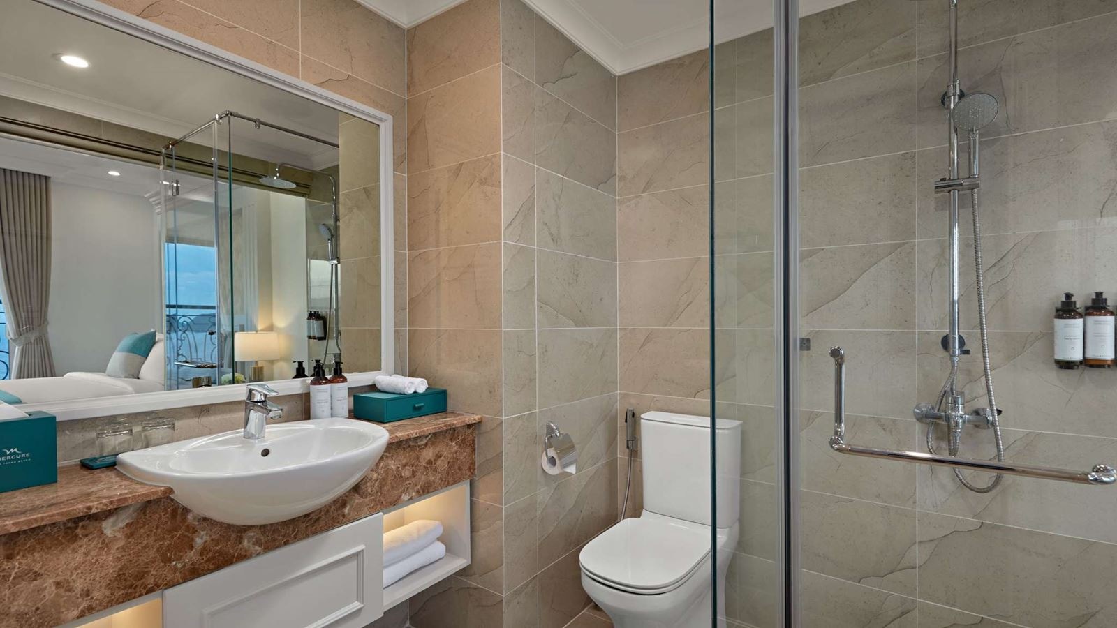rooms-privilege-seaview