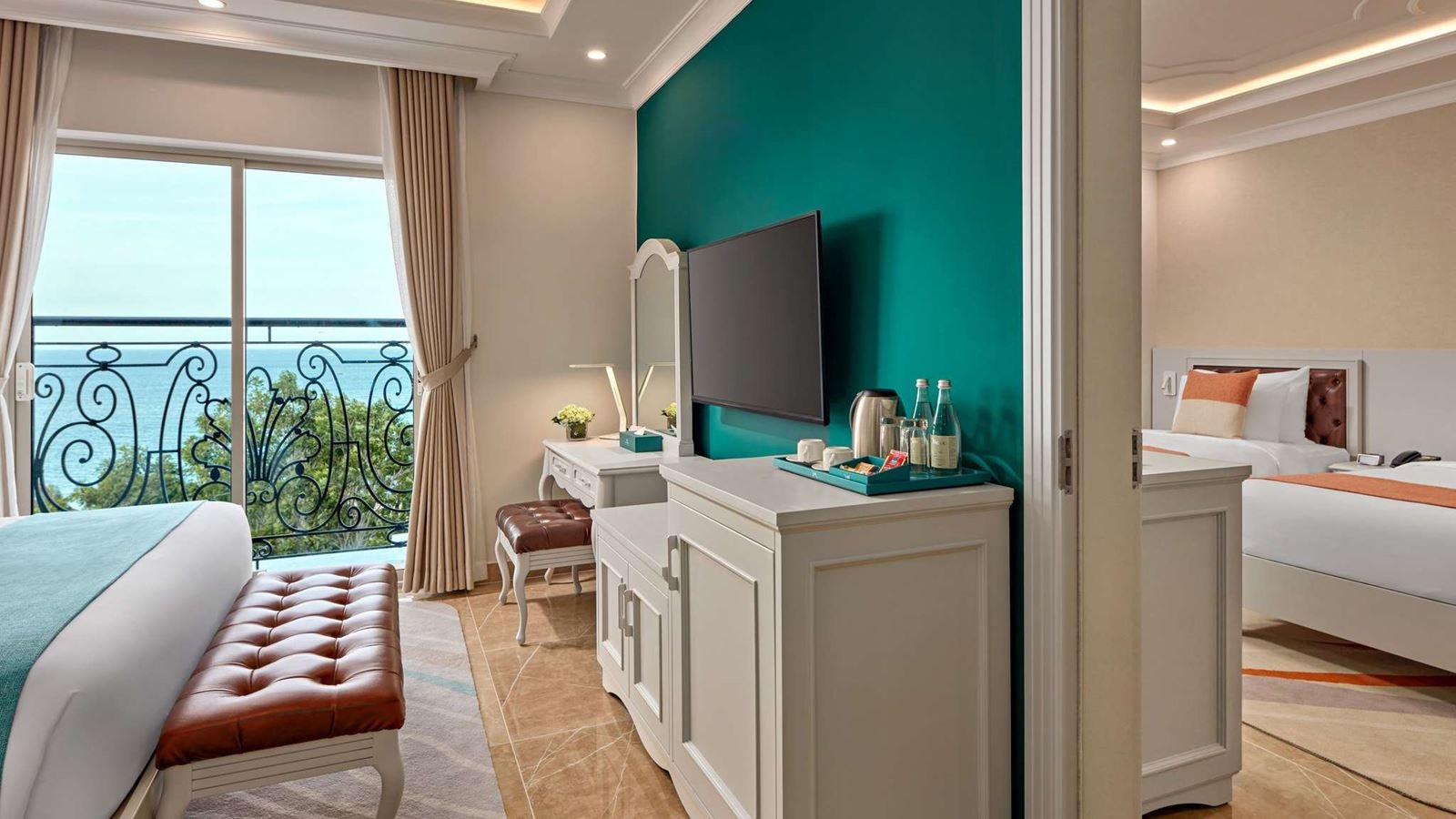 rooms-privilege-luxe-sea-view-family-connecting