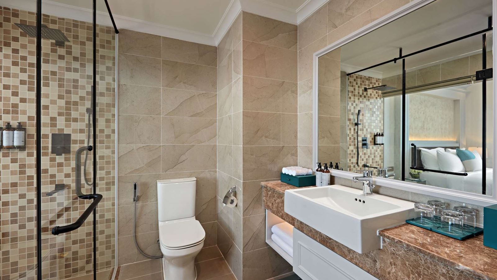 rooms-suite-seaview