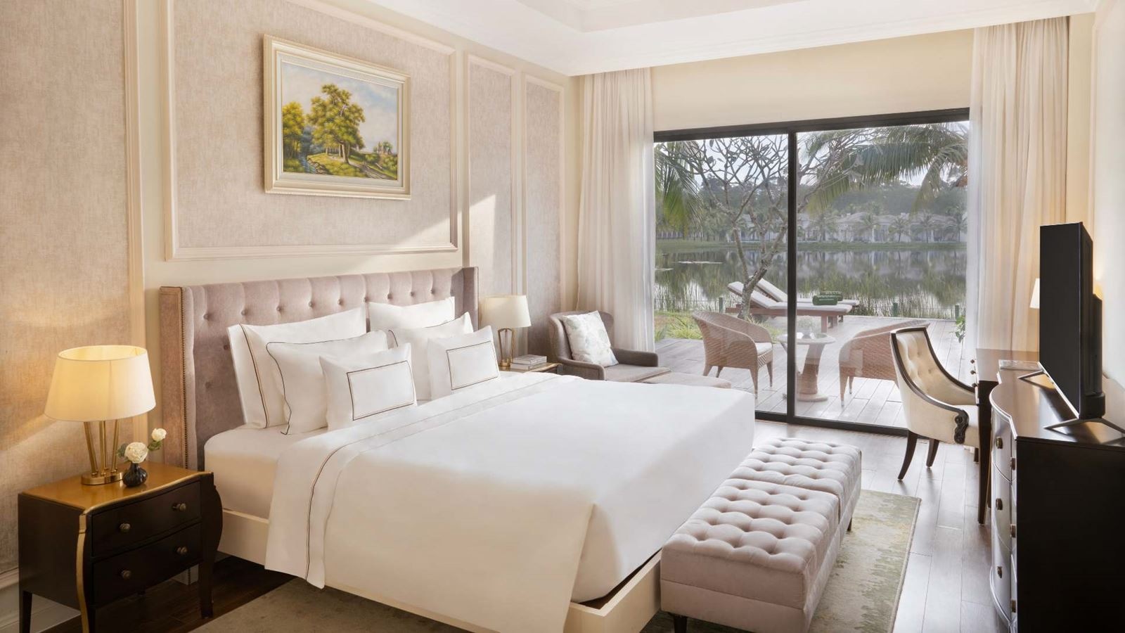 rooms-3bedroom-villa-lake-view-with-private-pool-no-extra-bed