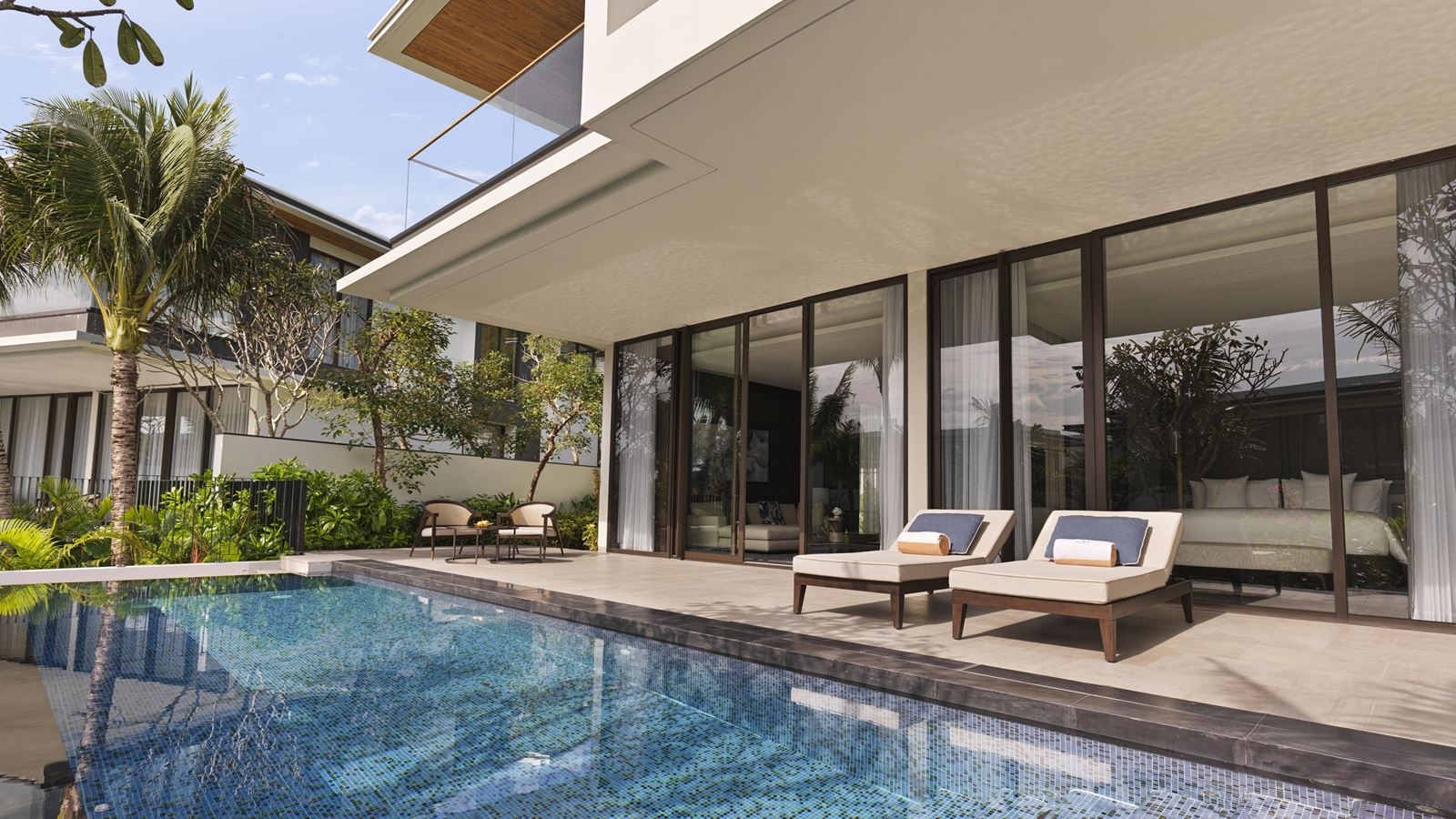 rooms-lush-villa-3-bedrooms