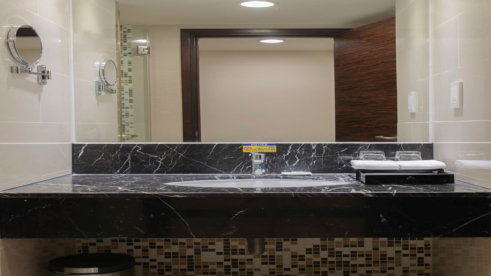 rooms-family-suite