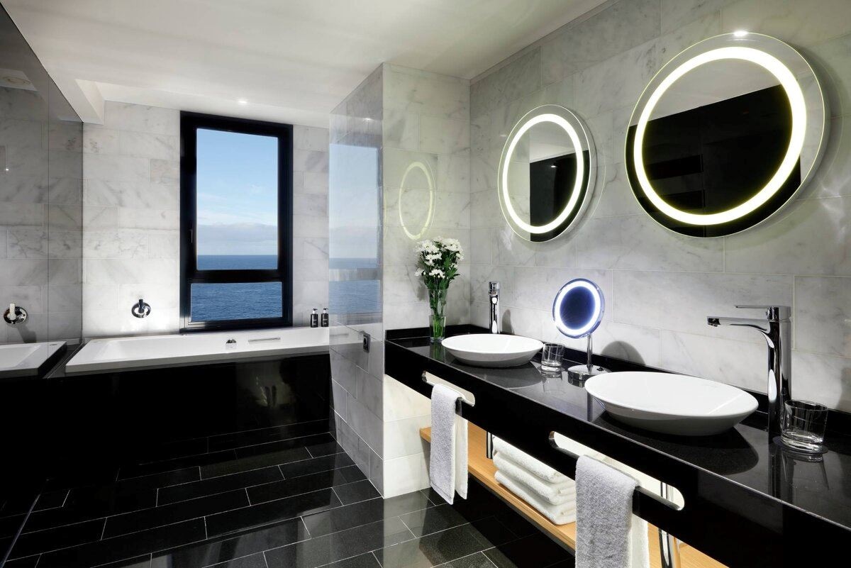 rooms-rock-suite-gold-balcony-or-terrace-rsg