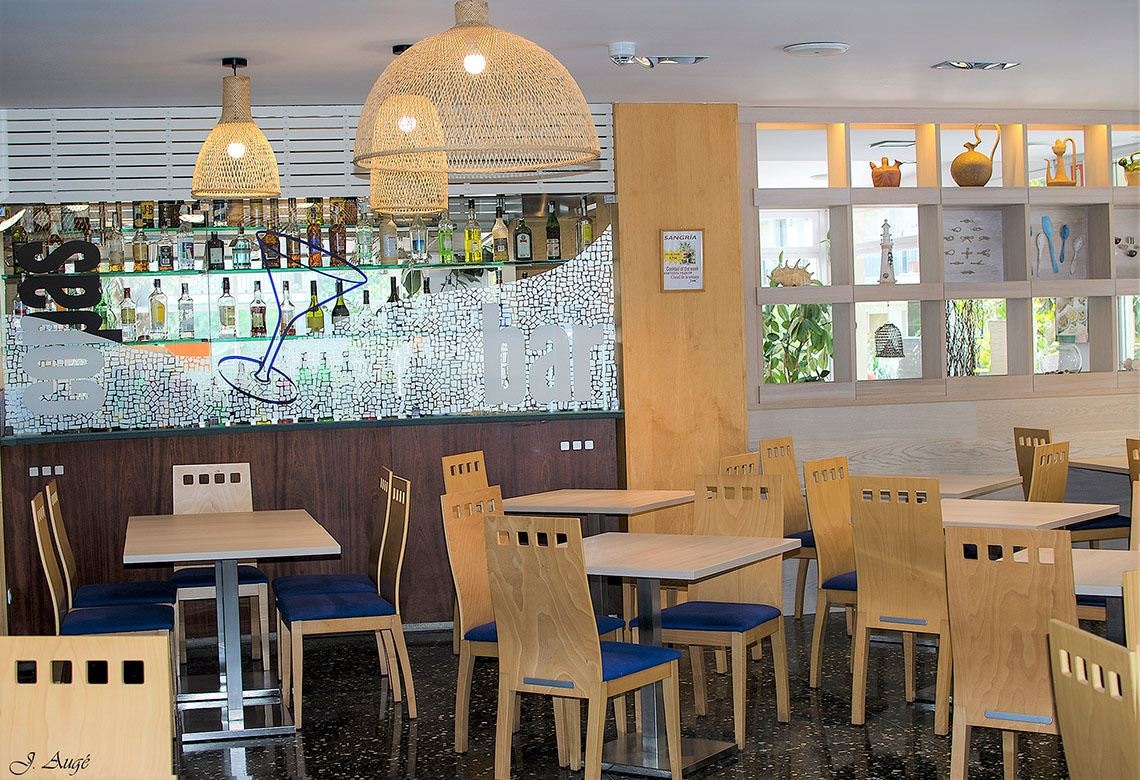 restaurants-buffet-restaurant