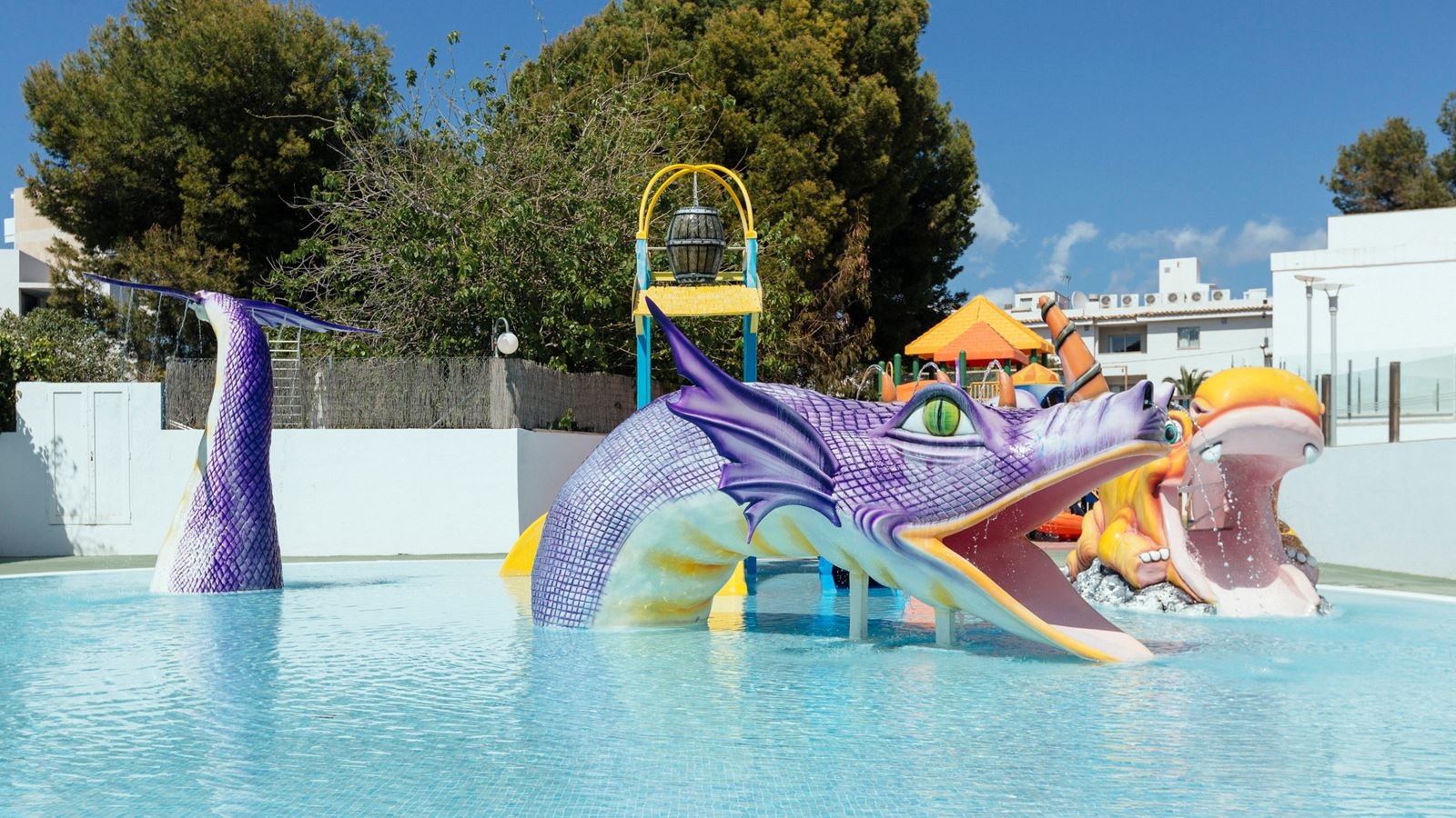 pools-outdoor-childrens-pool