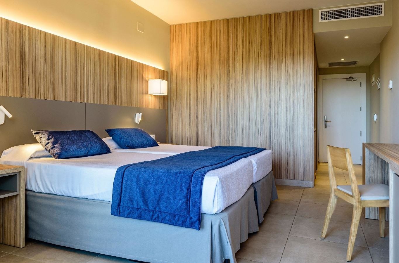 rooms-single-room