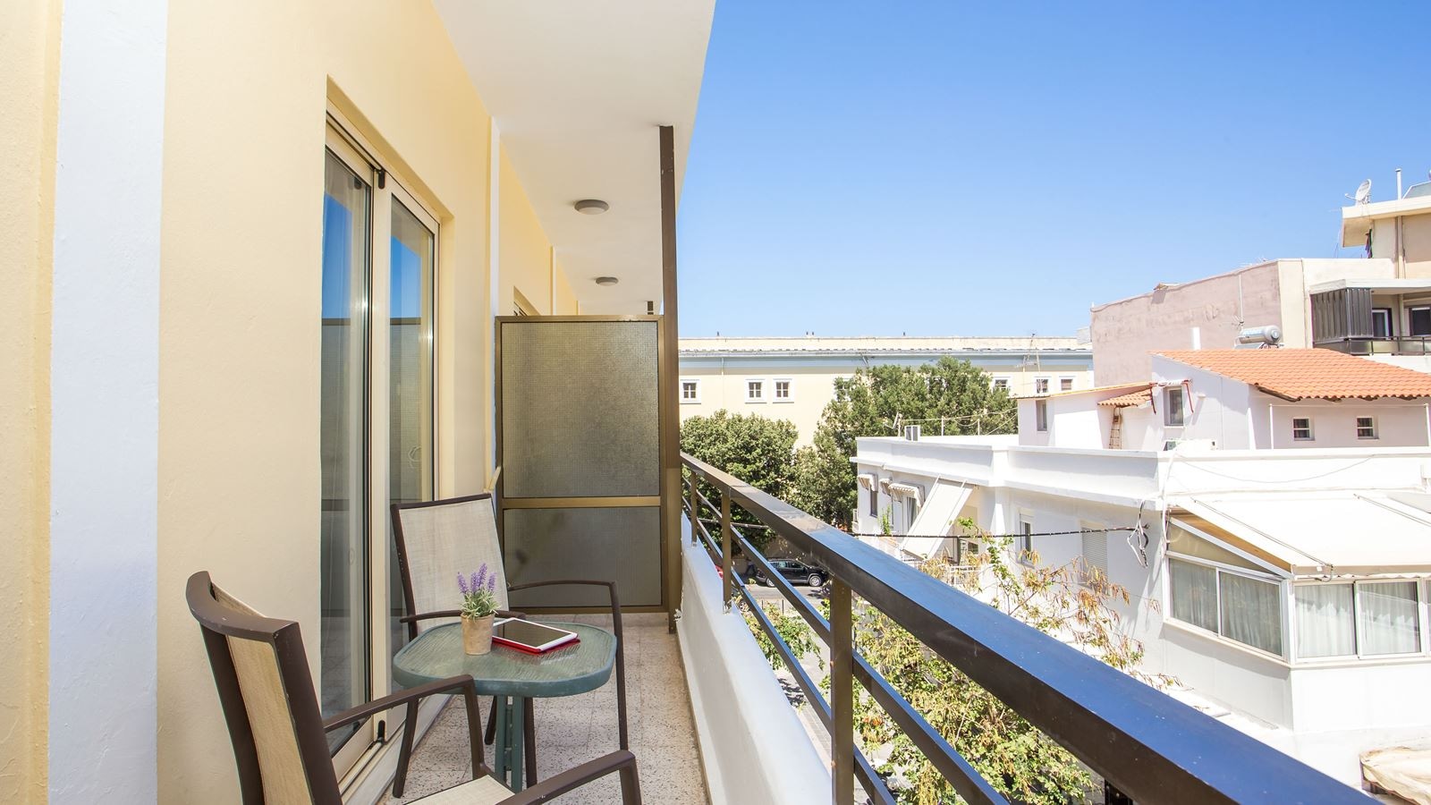 rooms-apartment-balcony-or-terrace