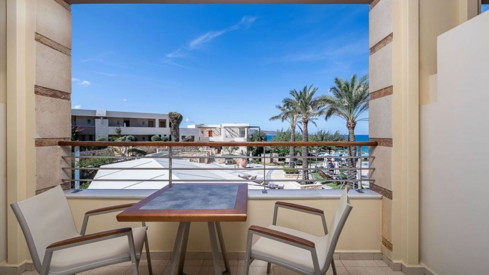 rooms-sea-view-room