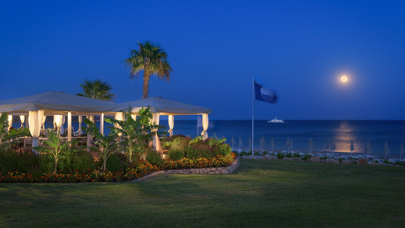 bars-poseidon-beach-bar