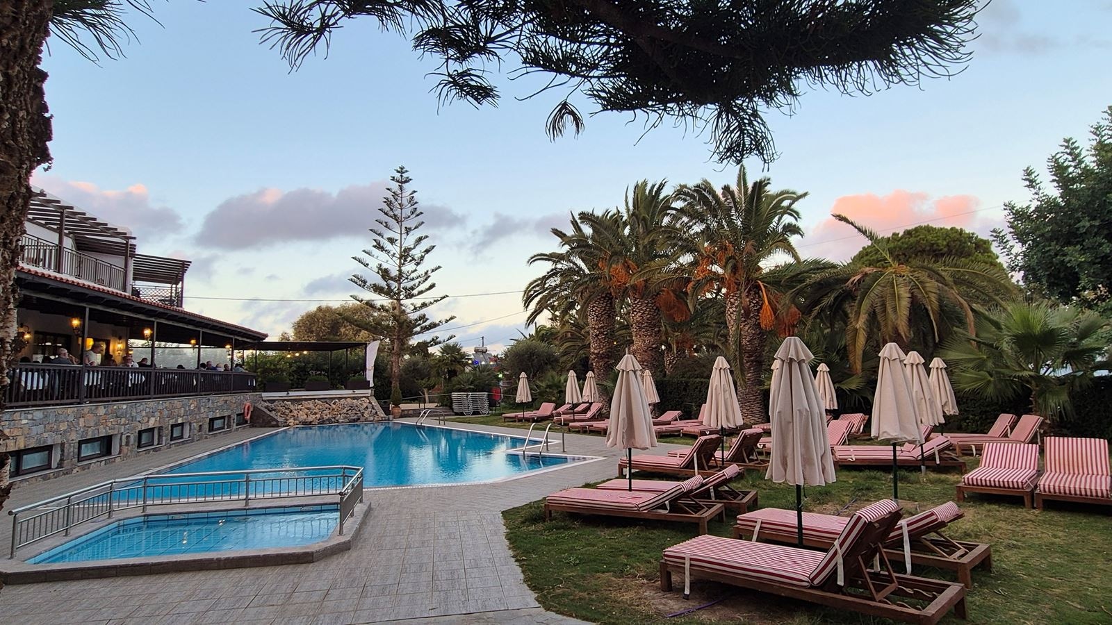 pools-pools