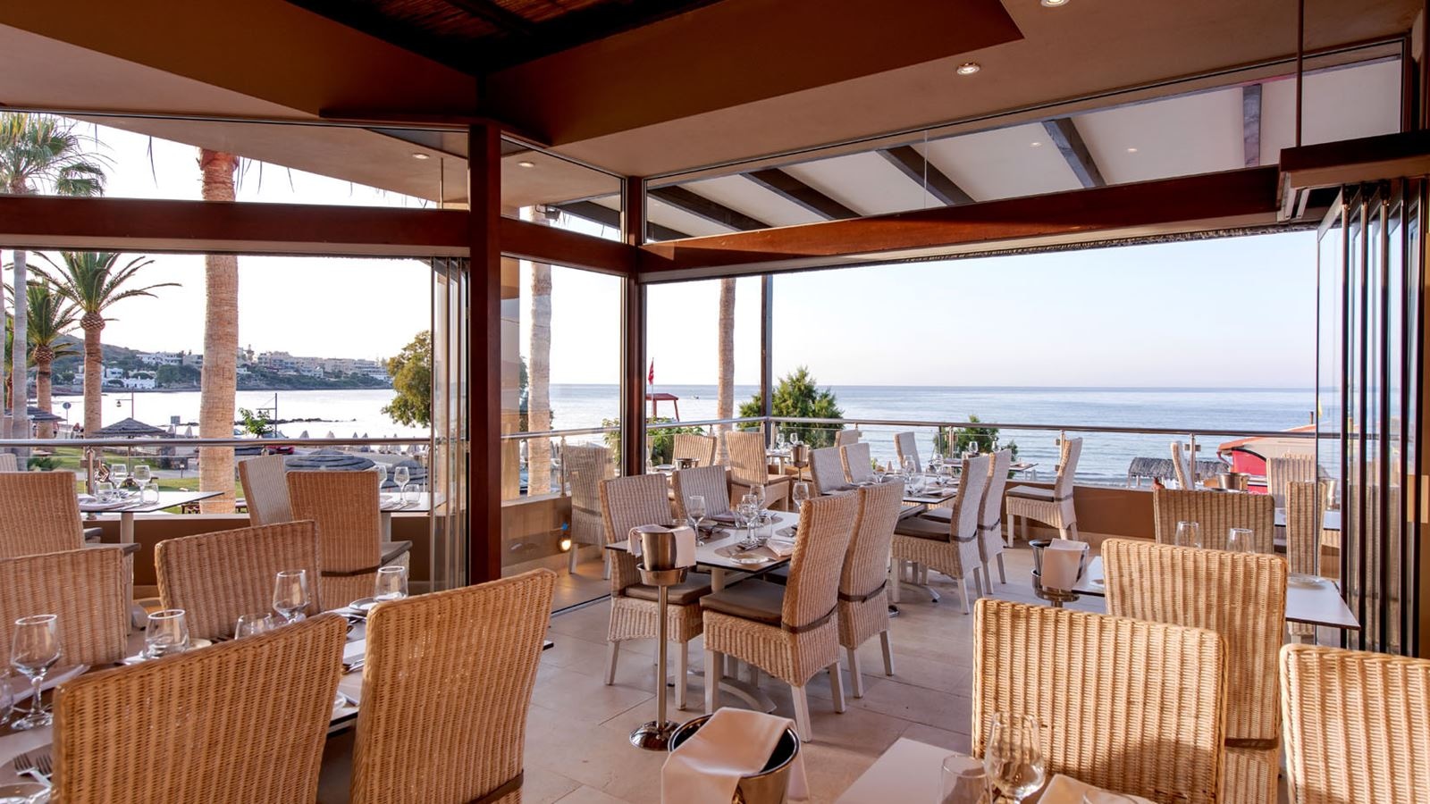 restaurants-a-la-carte-restaurant