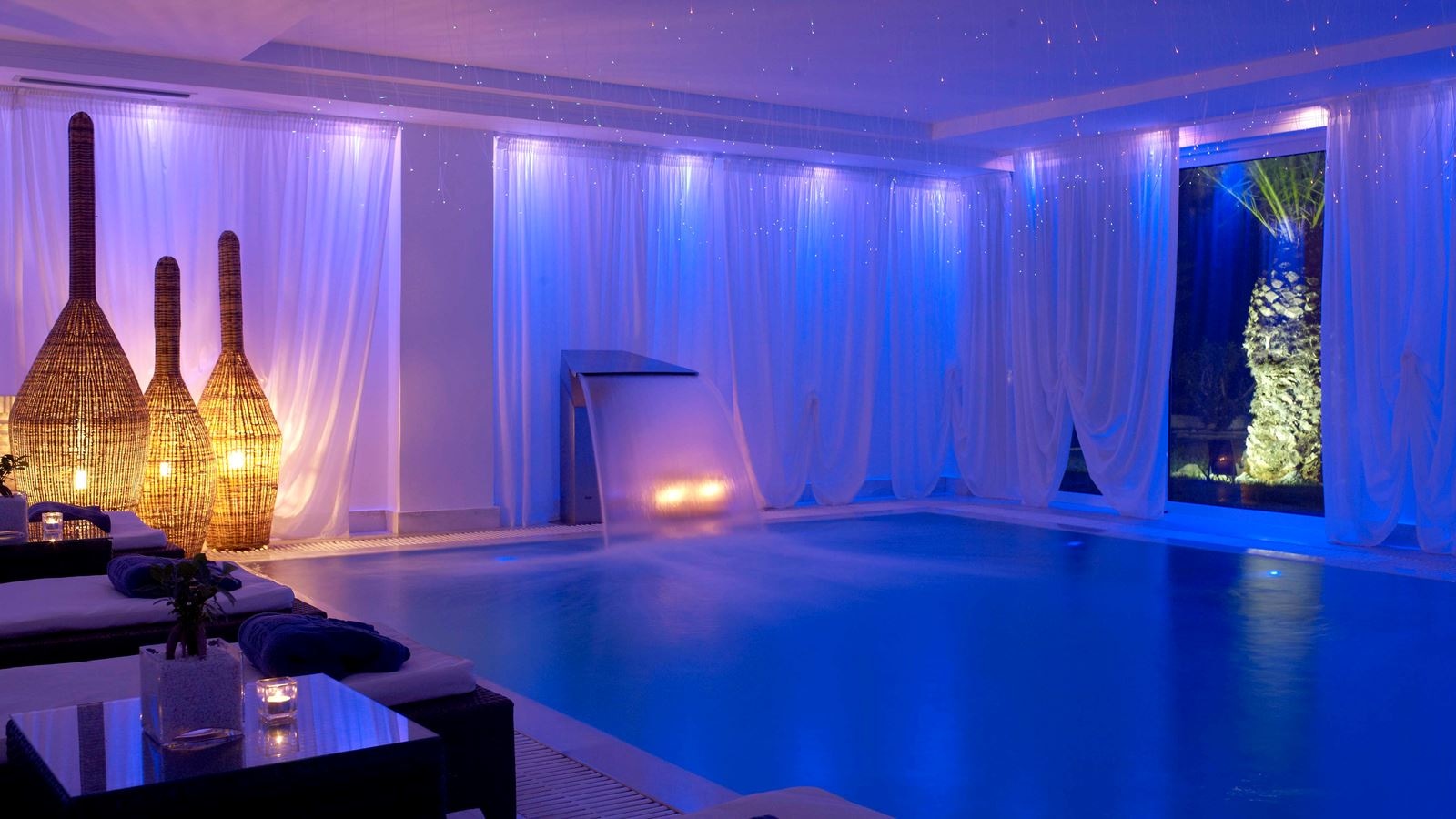 pools-indoor-pool
